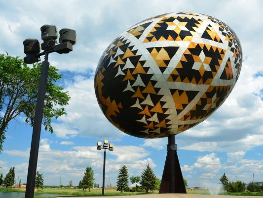Worlds Largest Pysanka Egg 1231199 1920 1